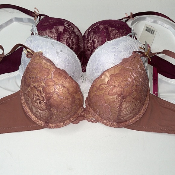 Bundle 3 Pieces 3 Hooks Super Push Up Extreme Double Padded Bombshell Bra. NWT - Picture 8 of 13